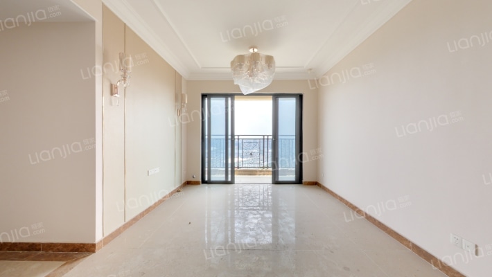 恒大滨江华府二手房实景图