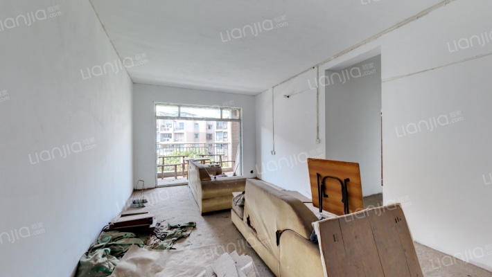 水岸花都二手房实景图