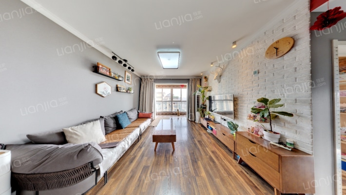 6号上院二手房实景图