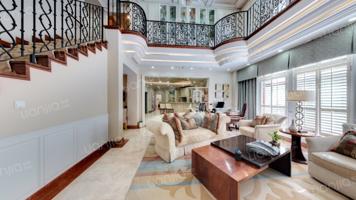 东方普罗旺斯二手房实景图