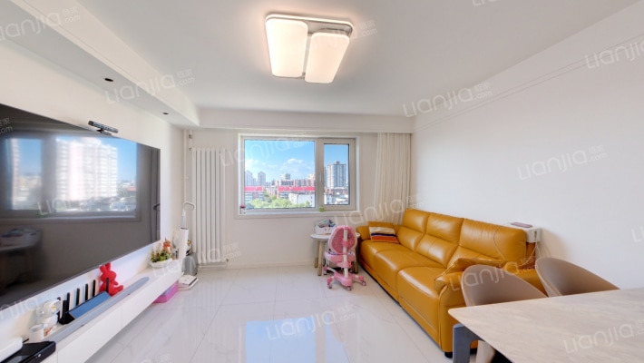 南极星二手房实景图