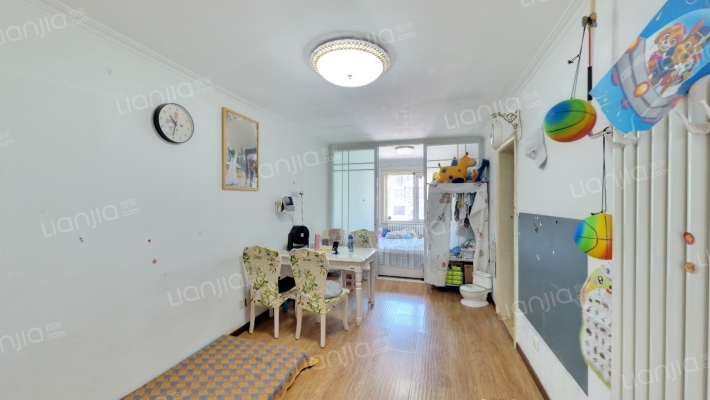 建欣苑四里二手房实景图