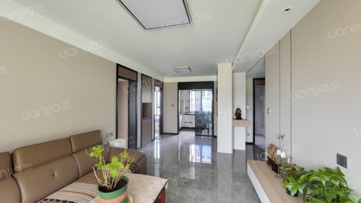 东瀚雅苑二手房实景图