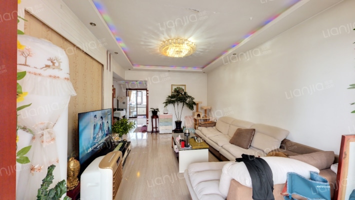 新月里二手房实景图