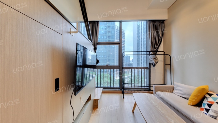 仁恒梦公园二手房实景图