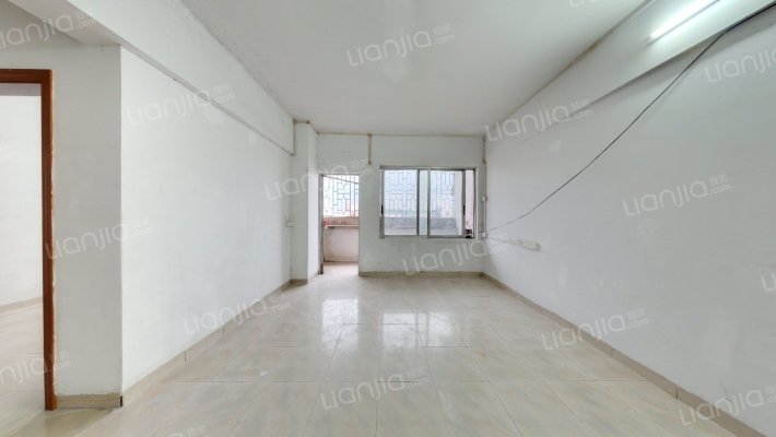 江湾大厦二手房实景图