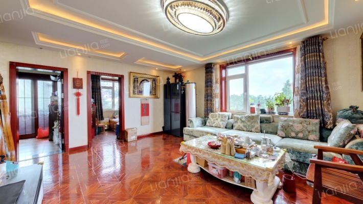 亚麦花园二手房实景图