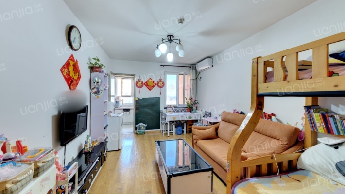 龙冠冠华苑棠棣园二手房实景图