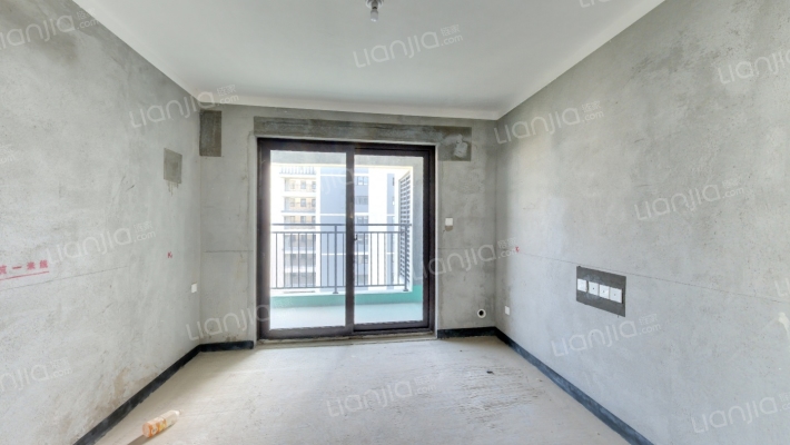 兴港云著祥和湾二手房实景图