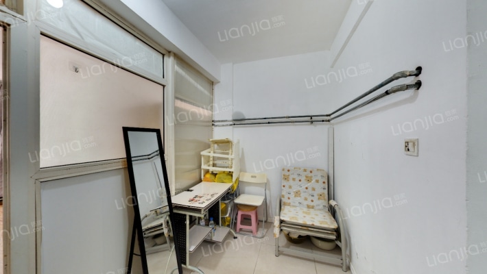 新海园优盘二手房实景图