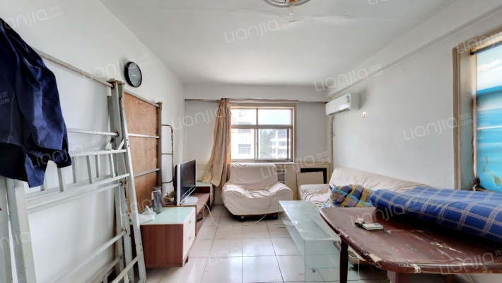 南江小区二手房实景图