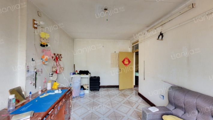 郁江西里二手房实景图