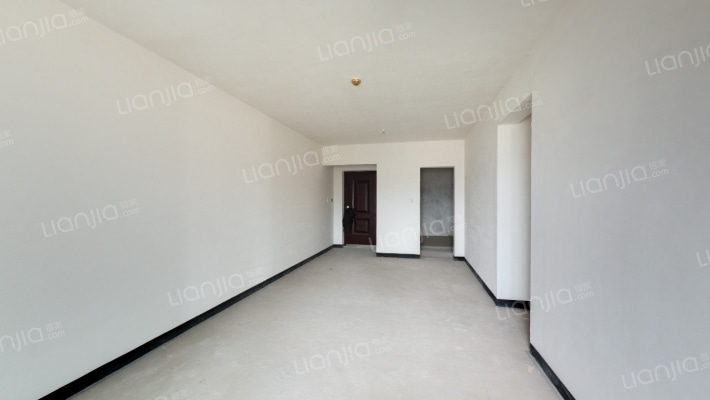 世茂璀璨天城晏旸二手房实景图