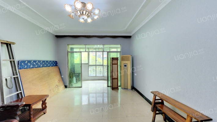 平伟圣园二手房实景图