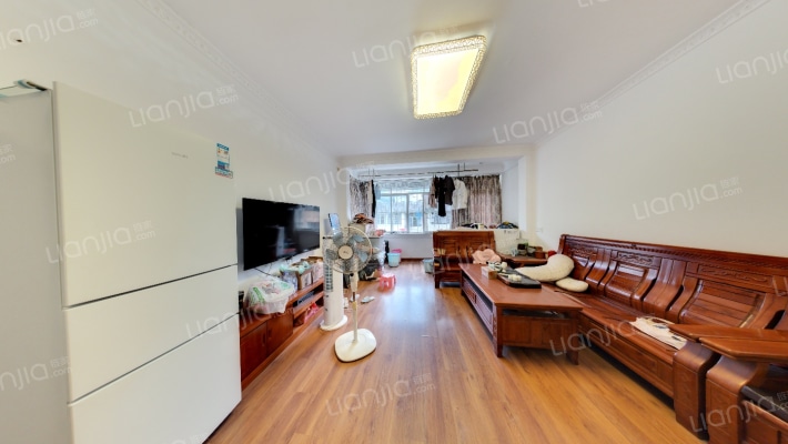 深华花园二手房实景图