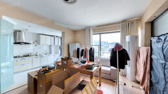 蓝爵公馆二手房实景图