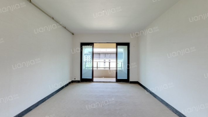 长滩原麓瑾园A区二手房实景图