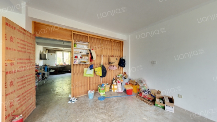 江帆花苑东区二手房实景图