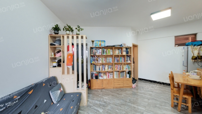 皇朝广场二手房实景图