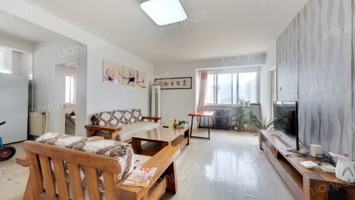 新侨花园二手房实景图