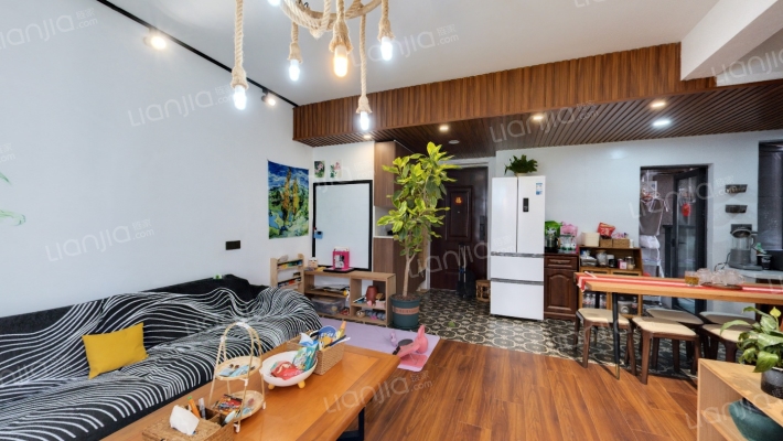 浩创半山溪谷二手房实景图