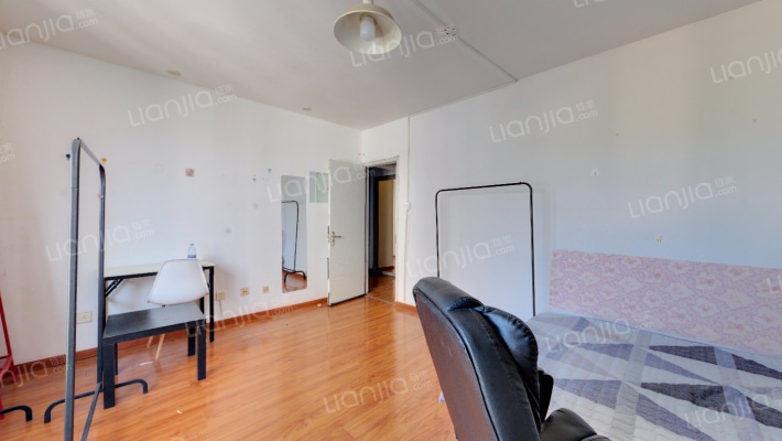 东方美景二手房实景图