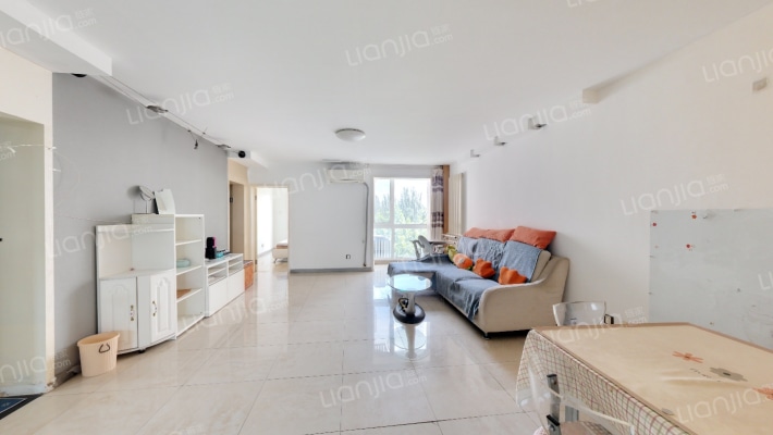 上地西里二手房实景图