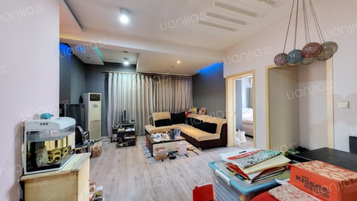 万吉广场二手房实景图