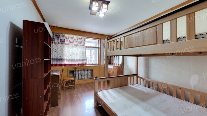 纬一路二手房实景图