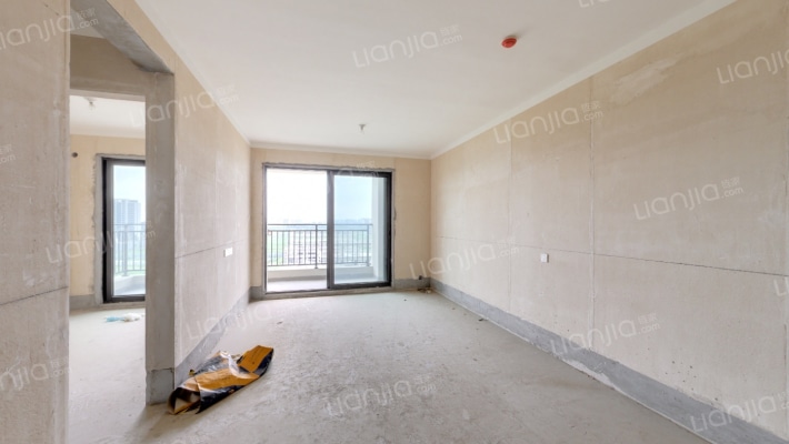 新郑碧桂园天宸苑二手房实景图