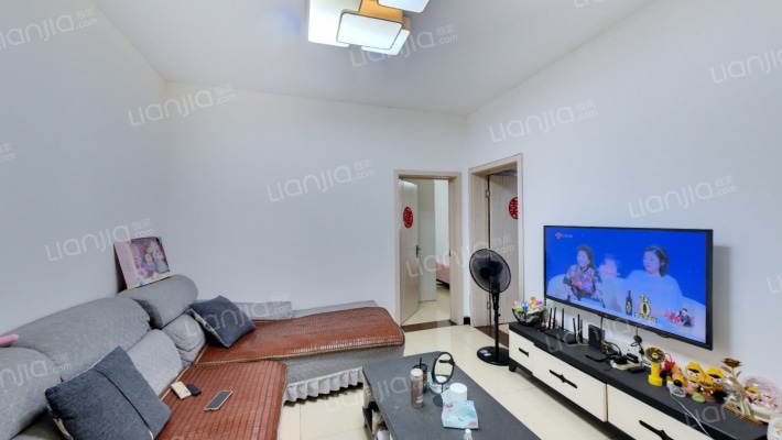 华宇秋水长天二手房实景图