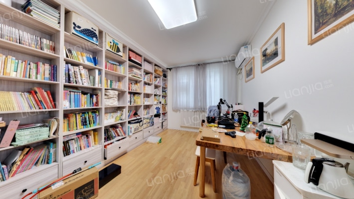 工人路184号院二手房实景图