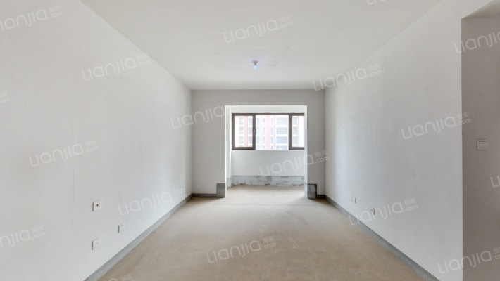 中建大学里二手房实景图