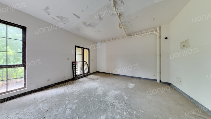 盘谷卫城南区二手房实景图