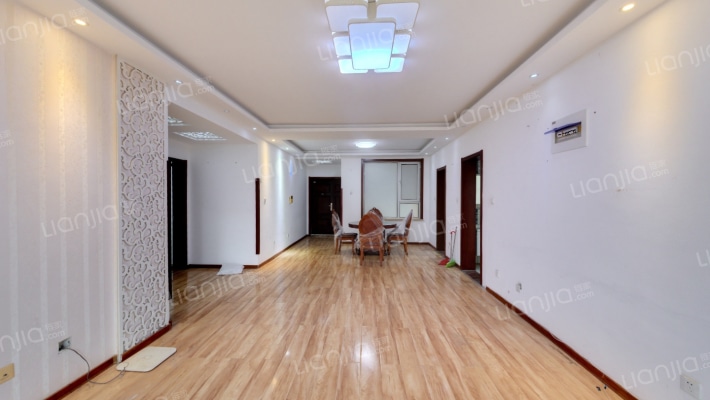 舜奥华府二手房实景图