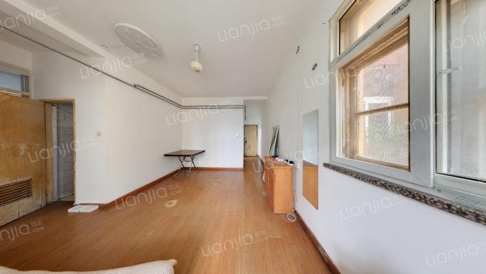 郑飞小区二手房实景图