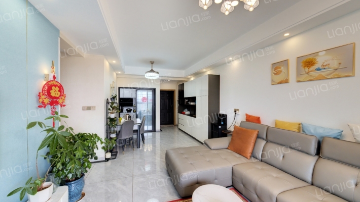 新鸥鹏凤凰城二期B区二手房实景图