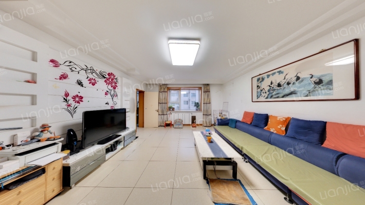 鸿泰公寓二手房实景图