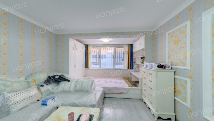 育明高中二手房实景图