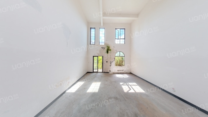 融创凡尔赛花园二手房实景图