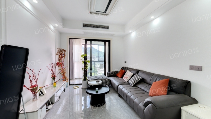 联发龙洲湾一号E区二手房实景图