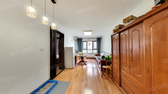 雅馨园二手房实景图