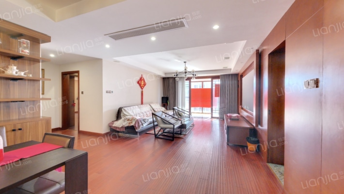 金域华府二手房实景图