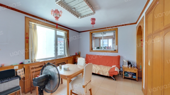 世纪新村二期二手房实景图