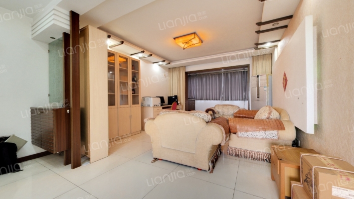 夏莲花园二手房实景图