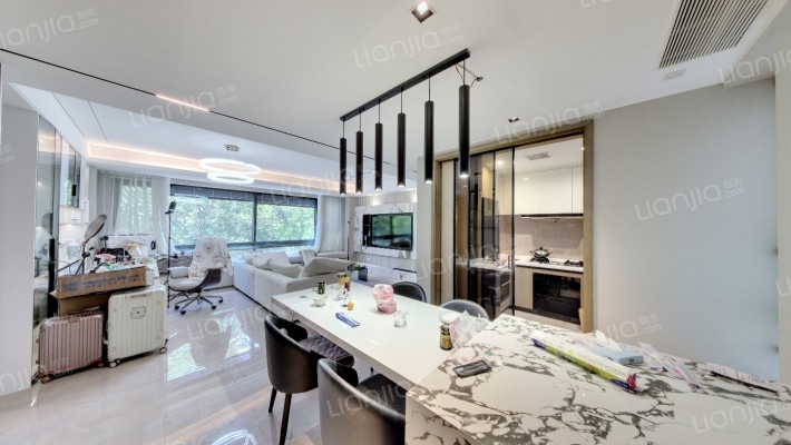 绿城桂冠东方四区二手房实景图