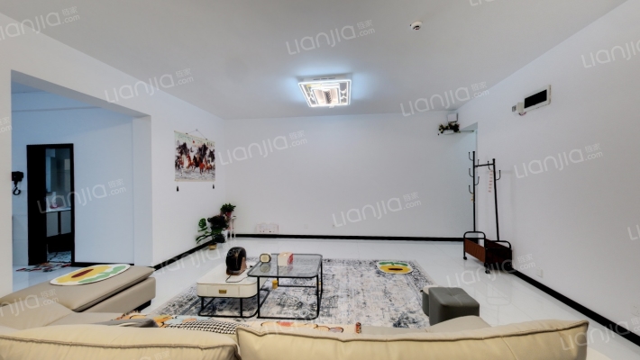 鑫龙大厦二手房实景图