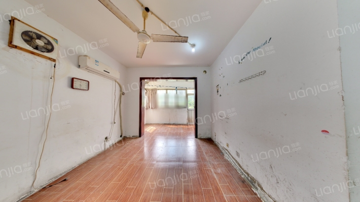 东方花园二手房实景图