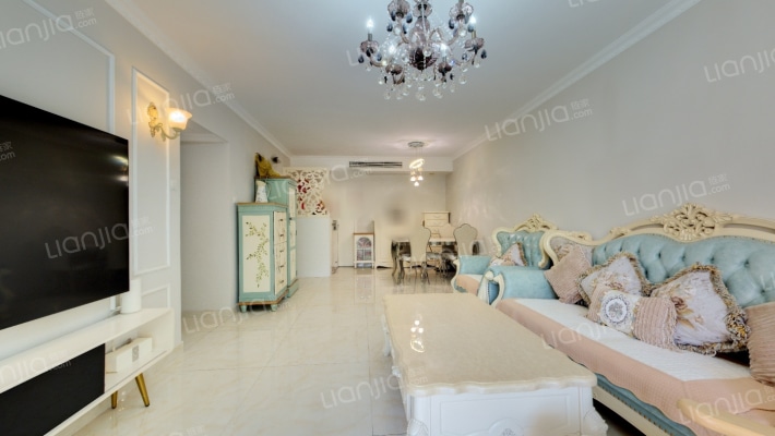 金地海景翠堤湾二手房实景图