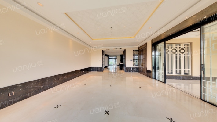 紫御华府二手房实景图